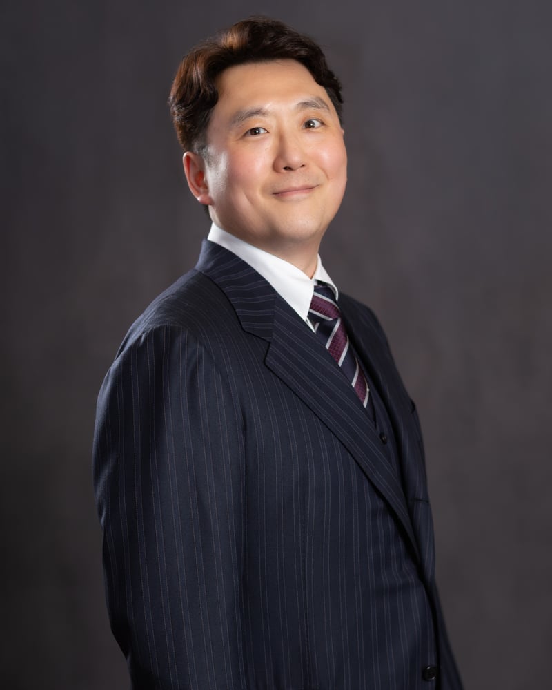 Dr. Francis Oh